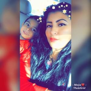 Meet your Posher, Elena